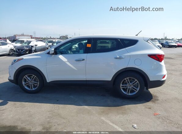 5NMZT3LB9JH098976 2018 HYUNDAI SANTA FE SPORT White Вид задньої частини салону