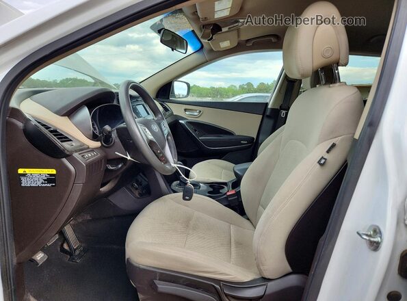 5NMZT3LBXHH019826 2017 HYUNDAI SANTA White Front interior view