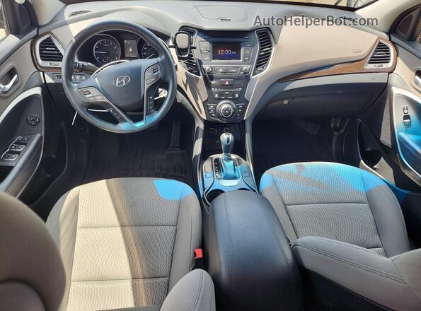5NMZT3LBXJH097397 2018 HYUNDAI SANTA Silver Dashboard view