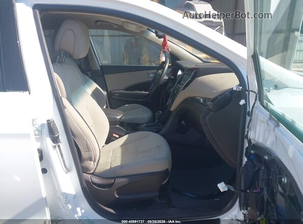 5NMZU3LB2HH003178 2017 HYUNDAI SANTA FE SPORT White Vista interior delantera