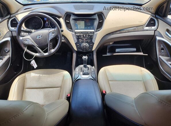 5NMZU3LB2HH047360 2017 HYUNDAI SANTA Blue Widok deski rozdzielczej