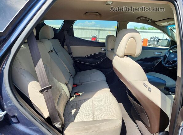 5NMZU3LB4HH016238 2017 HYUNDAI SANTA Blue Widok wnętrza z tyłu