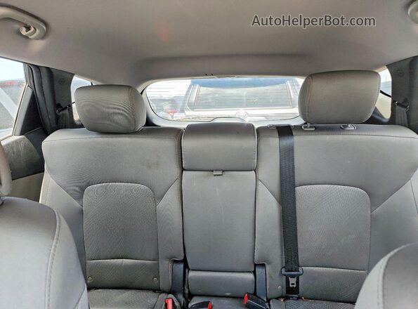 5NMZUDLB2JH087904 2018 HYUNDAI SANTA Black Vista de los asientos traseros