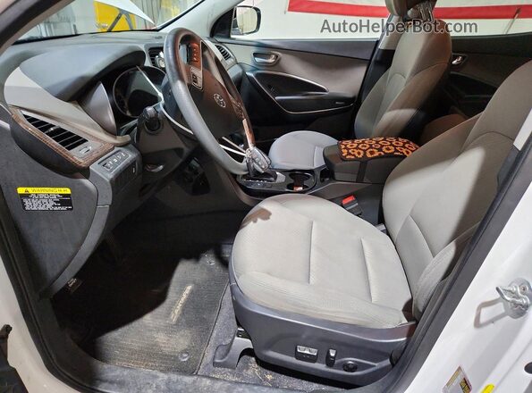 5NMZUDLB3JH082033 2018 HYUNDAI SANTA Белый Вид салона спереди