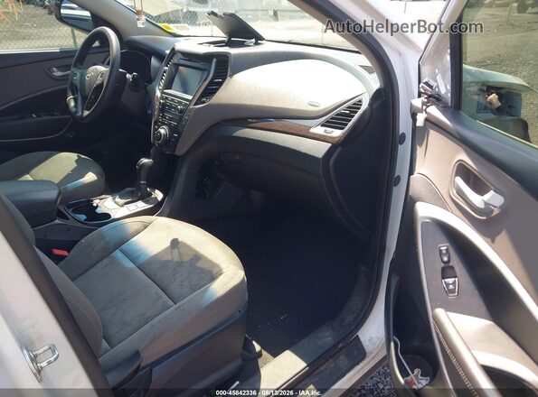 5NMZUDLB7JH059709 2018 HYUNDAI SANTA FE SPORT White Front interior view