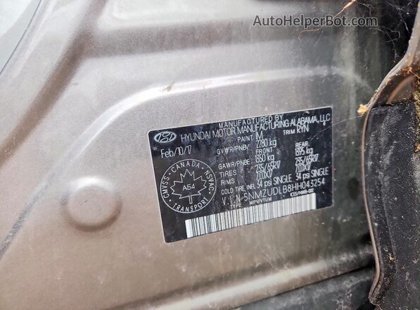 5NMZUDLB8HH043254 2017 HYUNDAI SANTA Brown Vista de la etiqueta del VIN