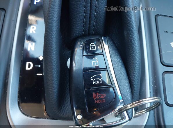 5NMZUDLB8HH050057 2017 HYUNDAI SANTA FE SPORT Серебряный Вид панели приборов