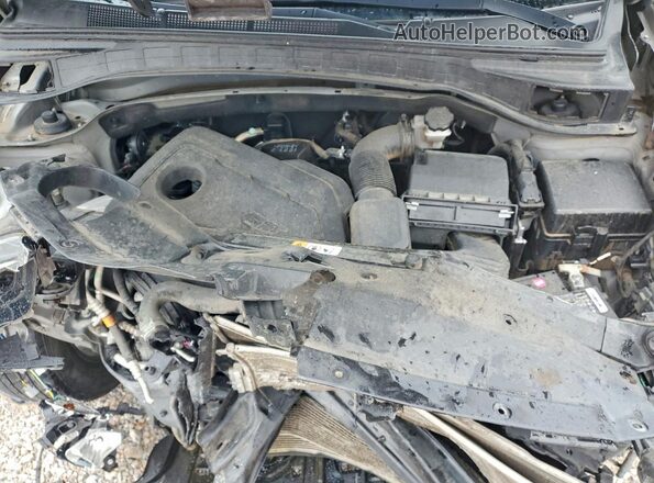 5NMZUDLB9JH063650 2018 HYUNDAI SANTA Gray Vista del compartimento del motor