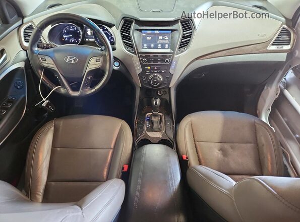 5NMZUDLBXHH013950 2017 HYUNDAI SANTA White Вид панелі приладів