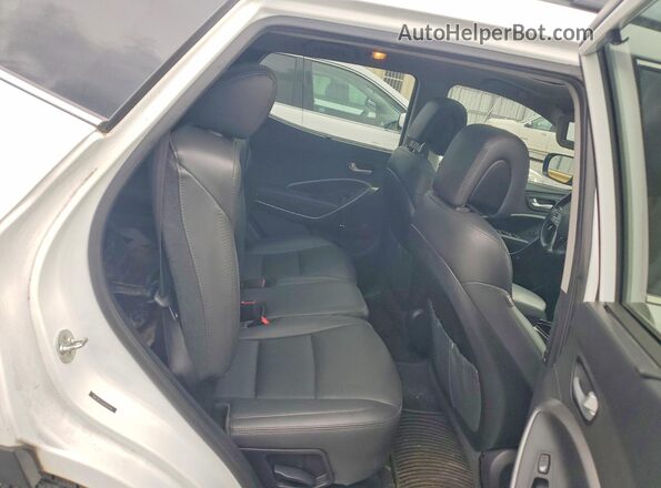 5NMZW4LA3JH055934 2018 HYUNDAI SANTA Белый Вид задней части салона