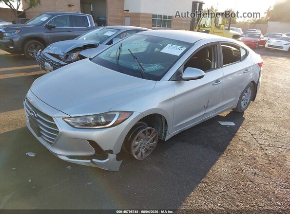 5NPD74LF0JH263372 2018 HYUNDAI ELANTRA Silver Vista tres cuartos delantera izquierda