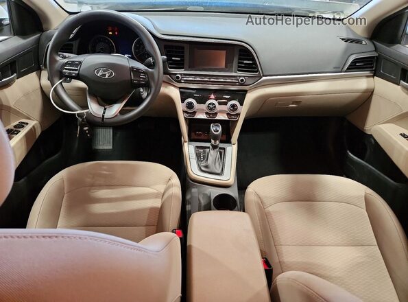 5NPD74LF0KH425812 2019 HYUNDAI ELANTRA Белый Вид панели приборов