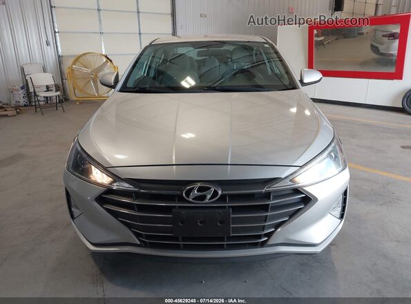5NPD74LF0KH485962 2019 HYUNDAI ELANTRA Серебряный Вид задней части салона