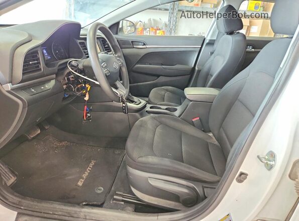 5NPD74LF0LH580927 2020 HYUNDAI ELANTRA White Front interior view