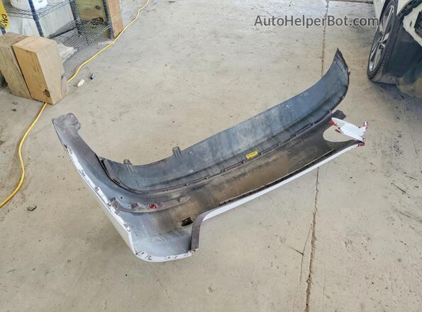 5NPD74LF1HH100109 2017 HYUNDAI ELANTRA Белый Вид подкапотного пространства
