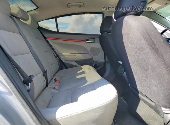 5NPD74LF1HH138567 2017 HYUNDAI ELANTRA Серебряный Вид задних сидений