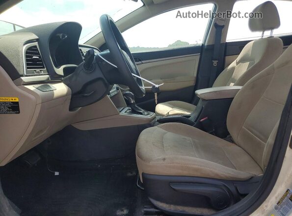 5NPD74LF1HH162562 2017 HYUNDAI ELANTRA Beige წინა სალონის ხედი