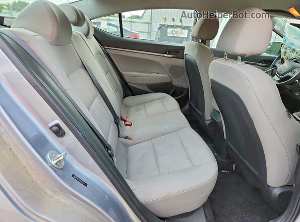5NPD74LF1HH172637 2017 HYUNDAI ELANTRA Silver Widok tylnych siedzeń