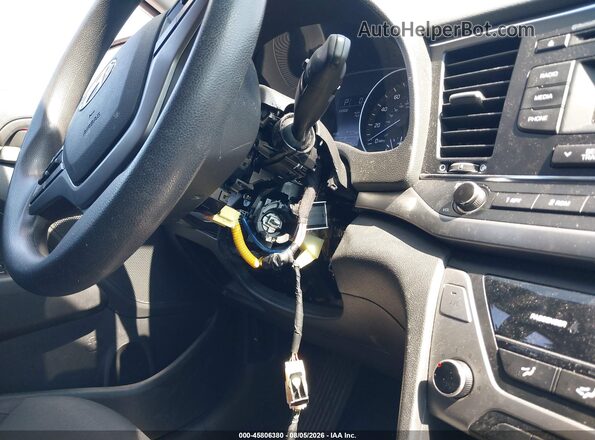5NPD74LF1JH273151 2018 HYUNDAI ELANTRA Серебряный 