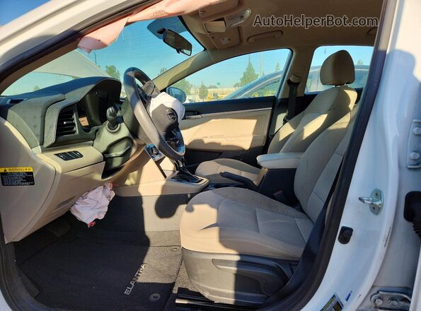 5NPD74LF1KH425804 2019 HYUNDAI ELANTRA White Սալոնի դիմացի տեսք