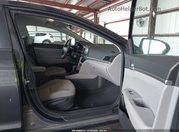 5NPD74LF1LH613188 2020 HYUNDAI ELANTRA Gray Вид салону спереду