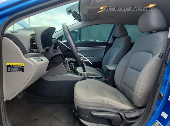 5NPD74LF3HH125769 2017 HYUNDAI ELANTRA Blue Vista interior delantera