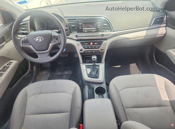 5NPD74LF3HH127313 2017 HYUNDAI ELANTRA Серебряный Вид панели приборов