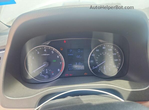 5NPD74LF3HH127313 2017 HYUNDAI ELANTRA Серебряный Вид щитка приборов