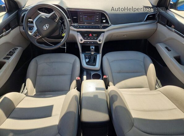 5NPD74LF3HH168475 2017 HYUNDAI ELANTRA Blue Dashboard view