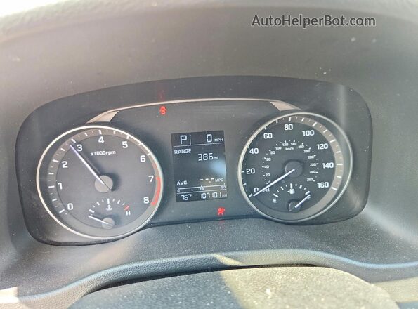 5NPD74LF3HH190248 2017 HYUNDAI ELANTRA Gray Instrument cluster view