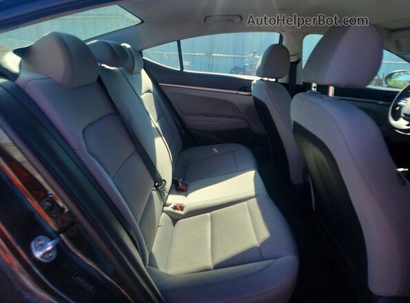 5NPD74LF3JH271790 2018 HYUNDAI ELANTRA Black უკანა სავარძლების ხედი