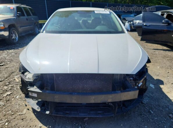 5NPD74LF3KH485812 2019 HYUNDAI ELANTRA Белый Вид спереди