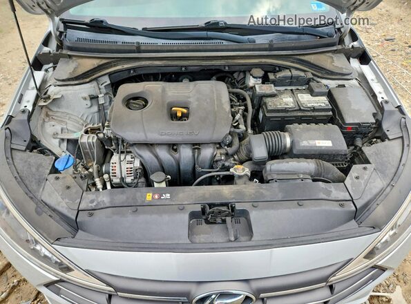 5NPD74LF3KH486913 2019 HYUNDAI ELANTRA Серебряный Вид задней части салона
