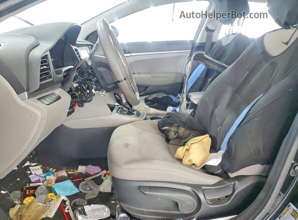 5NPD74LF3LH508152 2020 HYUNDAI ELANTRA Черный Вид салона спереди
