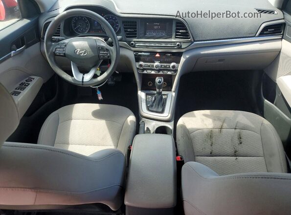 5NPD74LF3LH550076 2020 HYUNDAI ELANTRA Красный Вид панели приборов