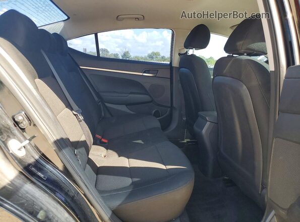 5NPD74LF3LH611507 2020 HYUNDAI ELANTRA Black Rear seats view