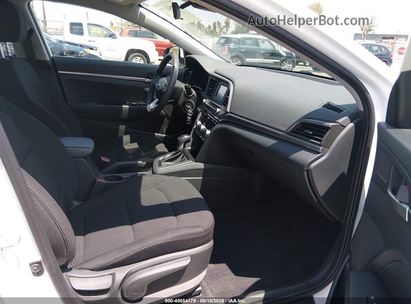 5NPD74LF3LH612348 2020 HYUNDAI ELANTRA White Front interior view