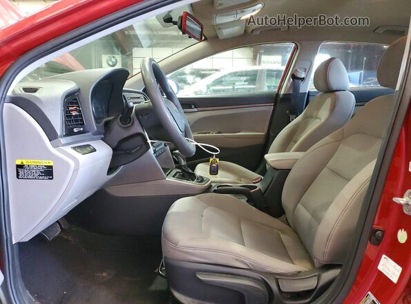 5NPD74LF4HH135405 2017 HYUNDAI ELANTRA Red Vista interior delantera