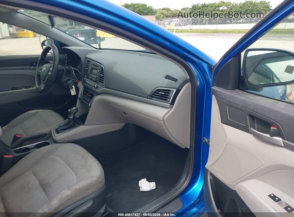 5NPD74LF4HH212550 2017 HYUNDAI ELANTRA Синий Вид салона спереди