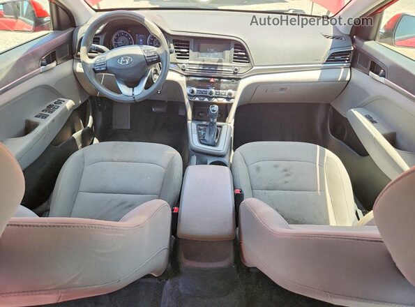 5NPD74LF4LH505583 2020 HYUNDAI ELANTRA Red Widok deski rozdzielczej