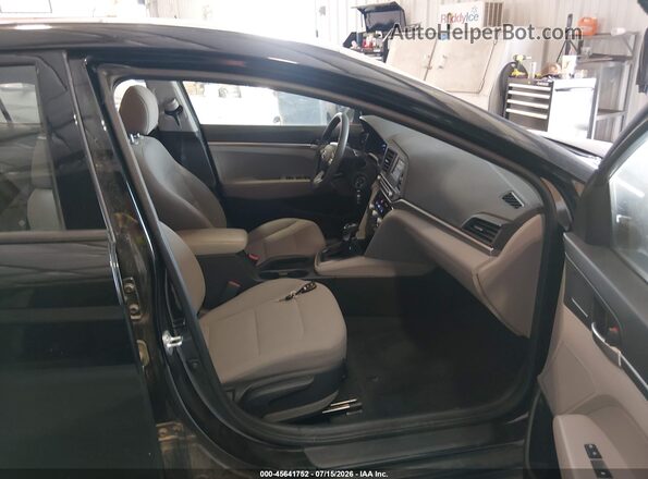 5NPD74LF4LH606414 2020 HYUNDAI ELANTRA Black Widok wnętrza z przodu