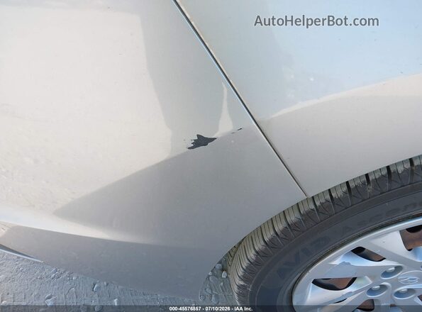 5NPD74LF4LH613427 2020 HYUNDAI ELANTRA Silver Widok z przodu