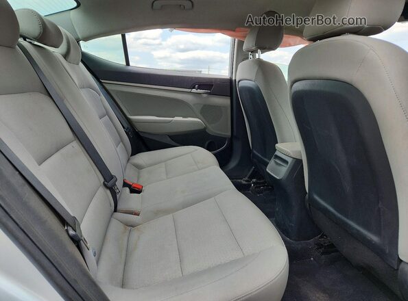 5NPD74LF5HH178053 2017 HYUNDAI ELANTRA Silver უკანა სავარძლების ხედი