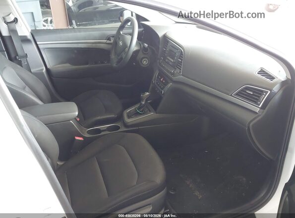 5NPD74LF5JH316261 2018 HYUNDAI ELANTRA White წინა სალონის ხედი