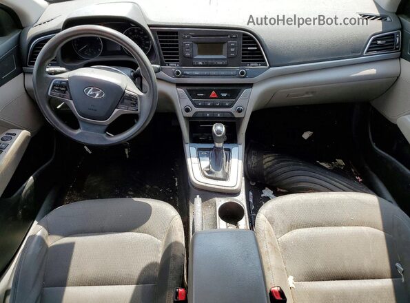 5NPD74LF5JH329804 2018 HYUNDAI ELANTRA Красный Вид панели приборов