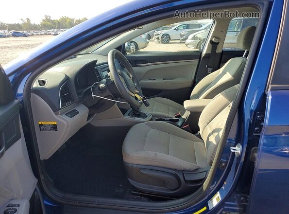 5NPD74LF5JH353410 2018 HYUNDAI ELANTRA Blue წინა სალონის ხედი