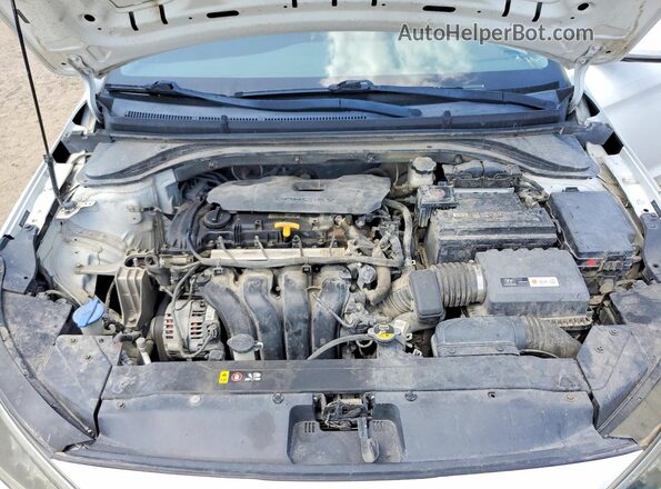 5NPD74LF5KH407256 2019 HYUNDAI ELANTRA White Вид задньої частини салону