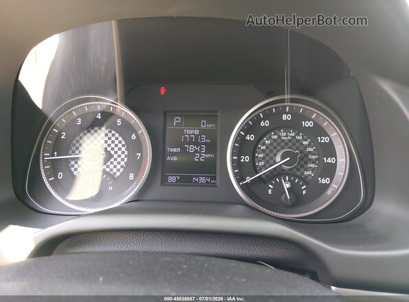 5NPD74LF5KH479946 2019 HYUNDAI ELANTRA White Widok tylnych siedzeń