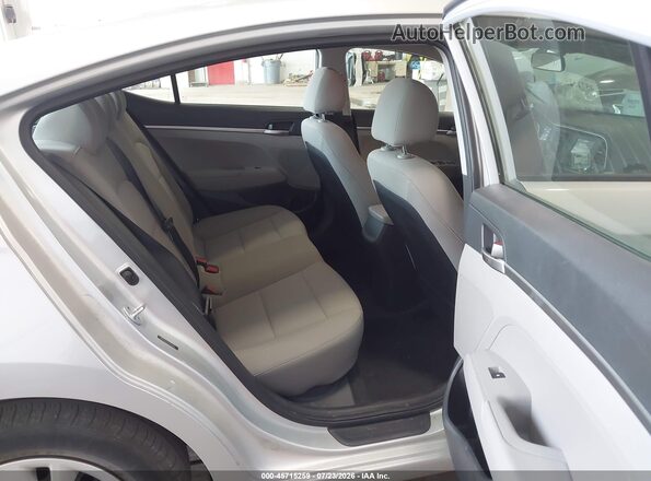 5NPD74LF5KH496634 2019 HYUNDAI ELANTRA Silver VIN կոդի պիտակի տեսք