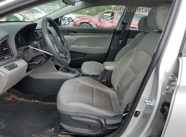 5NPD74LF6HH049643 2017 HYUNDAI ELANTRA Silver Vista interior delantera